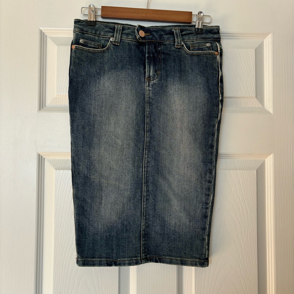 Refuge Pencil Skirt Knee Length Dark Wash Denim Cotton Blend Size 1 Juniors